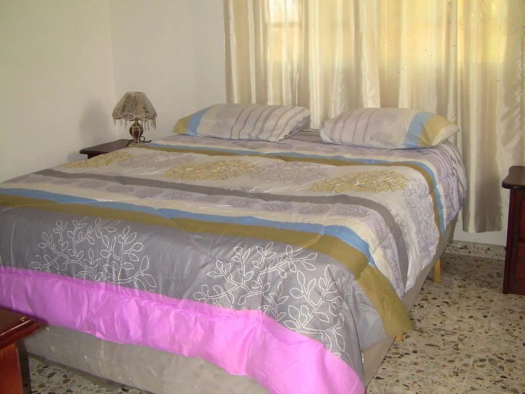 Castillo Romano Guest House Las Terrenas 5*,
