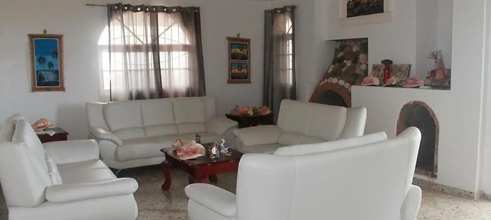 Castillo Romano Guest House Las Terrenas