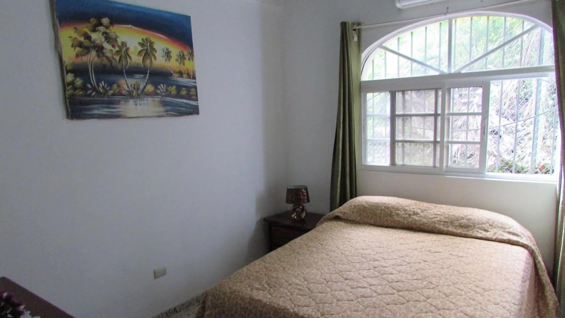 Castillo Romano Guest House Las Terrenas